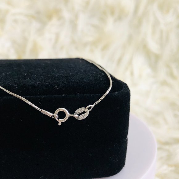 Genuine Freshwater Rice Pearl Necklace - Picture 5 of 14